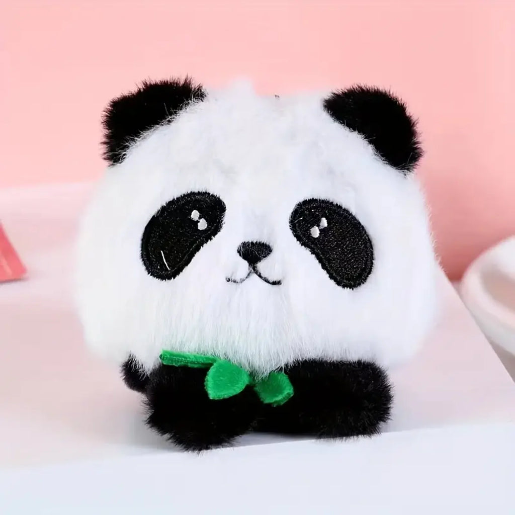 Superzachte pluche panda sleutelhanger in zwart en roze, schattig en veelzijdig