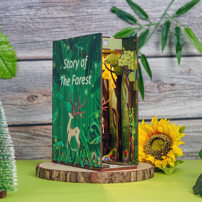 Tone Cheer | Book nook: Story of the forest 24 cm